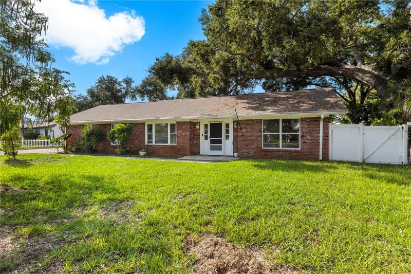 4 bedroom Single Family Residence at 13589 101st Terrace, Urban Farms, Seminole — photo 3