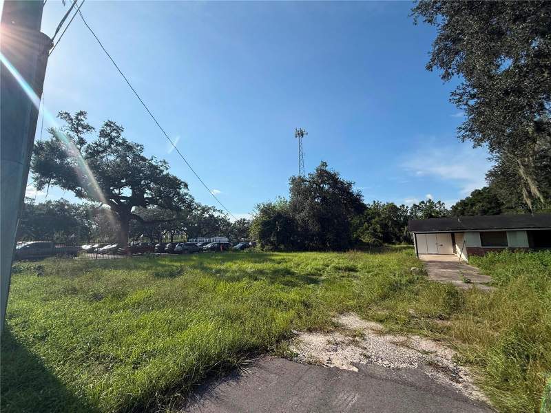 3 bedroom Single Family Residence at 9410 E Fowler Avenue, Unplatted, Thonotosassa — photo 2