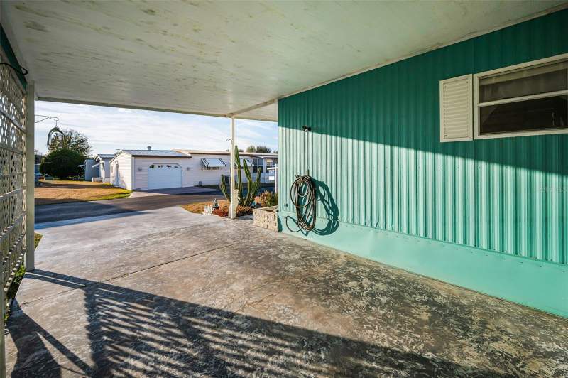2 bedroom Manufactured Home at 3318 Carnation Lane, Tippecanoe Village Unrec, Zephyrhills — photo 5
