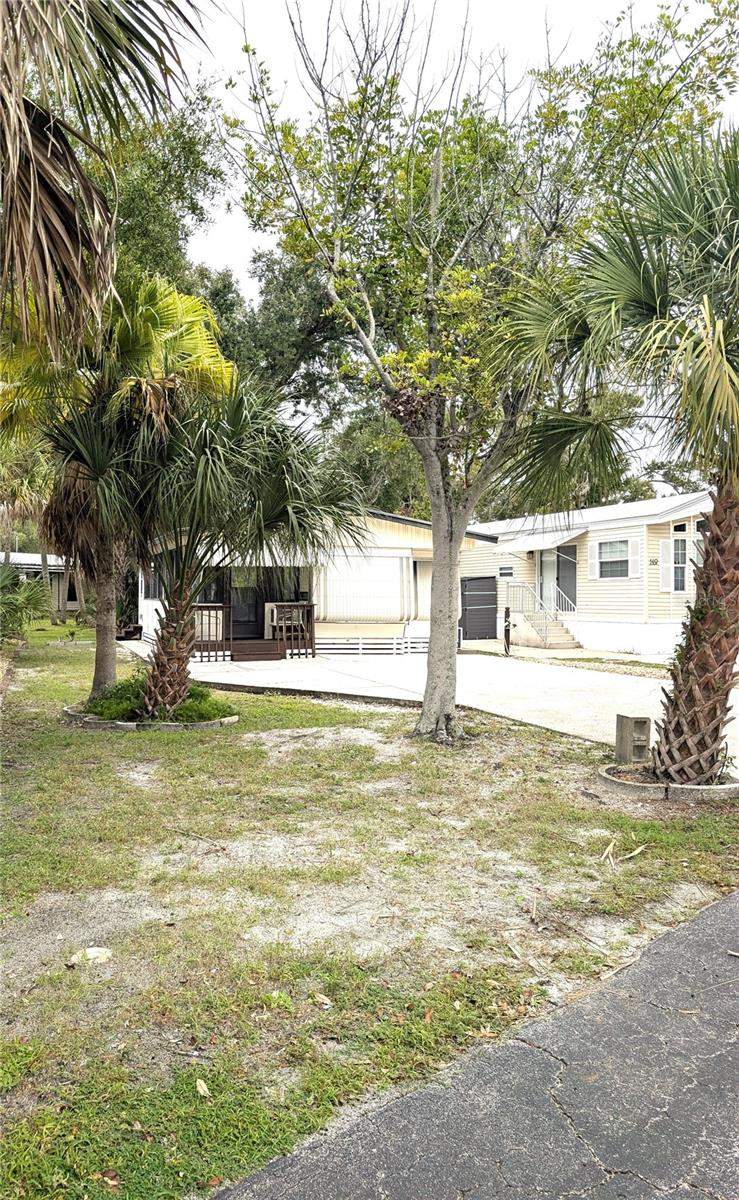 1 bedroom Manufactured Home at 3300 26th Avenue #147, Sugar Creek Resort Co-Op, Bradenton — photo 3