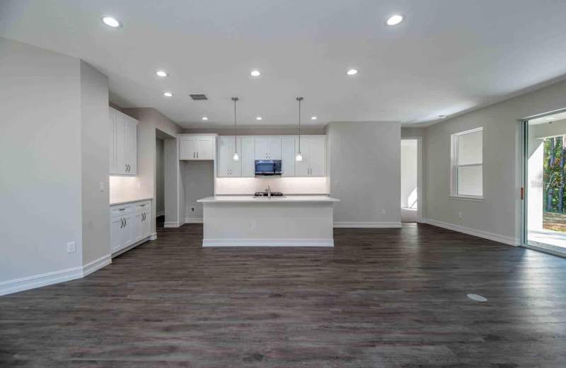 4 bedroom Single Family Residence at 1925 NW 79th Loop, Irish Acres, Ocala — photo 3