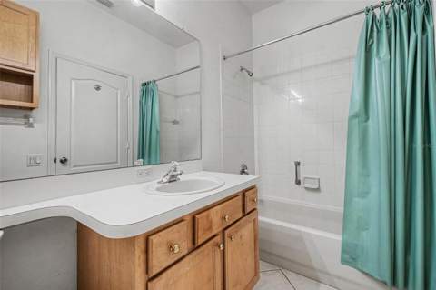 5526 Gallant Fox Court, Wesley Chapel FL - photo 15 of 28