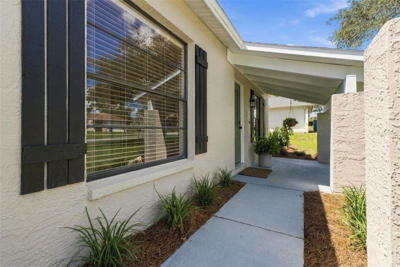 2 bedroom Single Family Residence at 11208 Portsmouth Street, Spring Hill, Spring Hill — photo 3