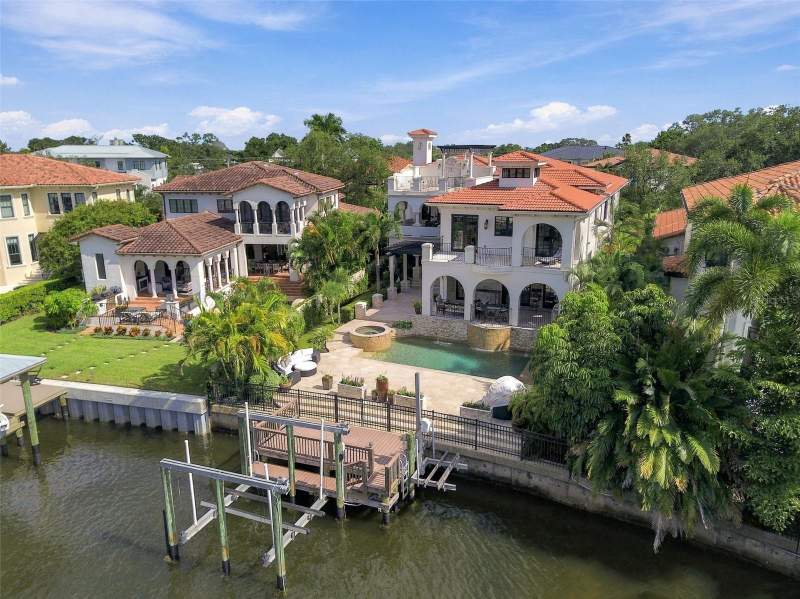 5 bedroom Single Family Residence at 58 Martinique Avenue #1/2, Davis Islands Rep Of Pt O, Tampa — photo 3