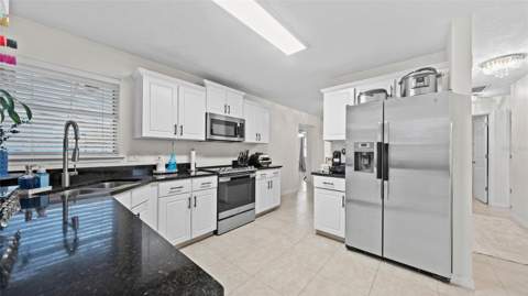 665 Citrus Avenue, Oviedo FL - photo 14 of 26