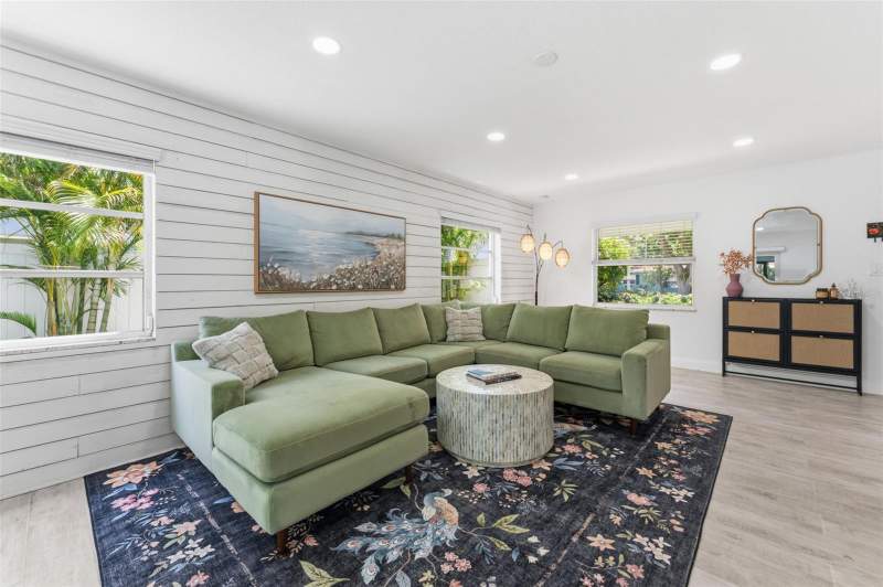 3 bedroom Single Family Residence at 2701 67th Way, Tyrone Park 1st Add, St Petersburg — photo 5