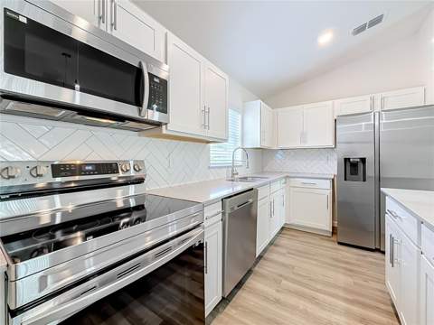 27 Freeland Lane, Palm Coast FL - photo 8 of 43
