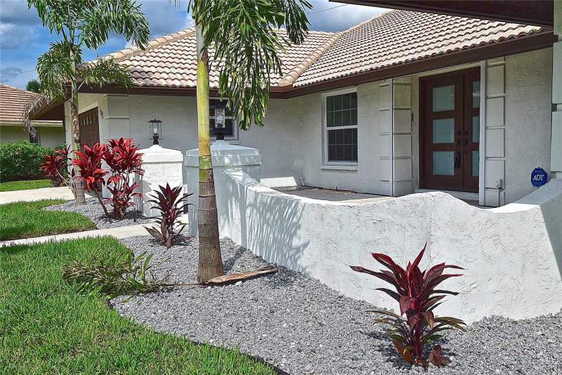 3 bedroom Single Family Residence at 102 Windward Drive, Southbay Yacht & Racquet Club, Osprey — photo 3