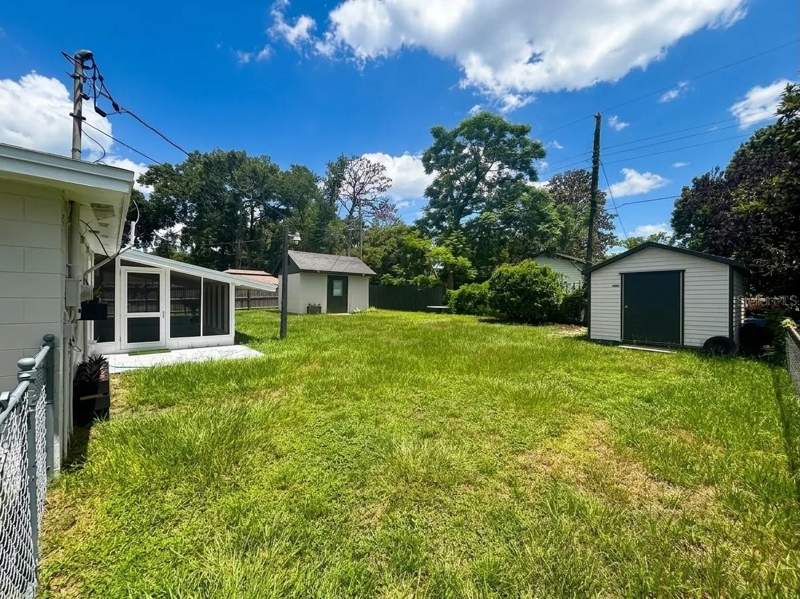 5 bedroom Single Family Residence at 1532 E Votaw Road, Breezy Heights, Apopka — photo 5