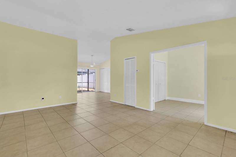 3 bedroom Single Family Residence at 3143 Stonecastle Road, Royal Manor Villas, Orlando — photo 5