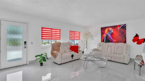 8301 Lopez Drive, Tampa FL - photo 7 of 63