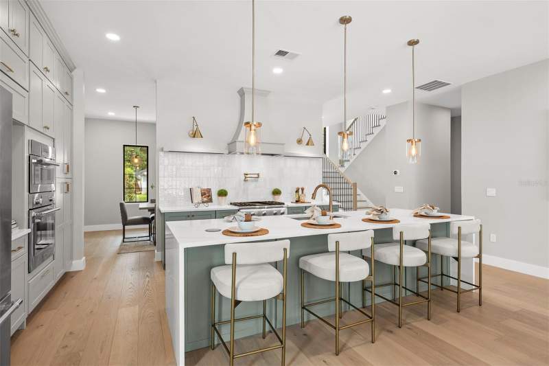 5 bedroom Single Family Residence at 2103 Gale Street, North Hampton Park, Orlando — photo 3