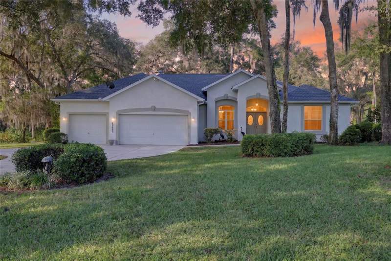 3 bedroom Single Family Residence at 19666 SW 88th Loop, Fairway Estate, Dunnellon — photo 2
