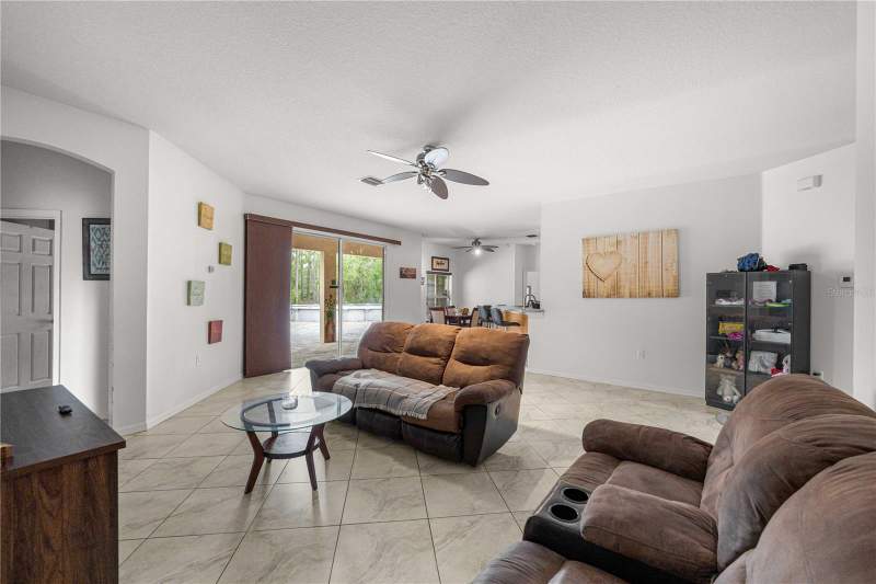 4 bedroom Single Family Residence at 8778 SW 127th Avenue, Rolling Hills Un 01, Dunnellon — photo 4