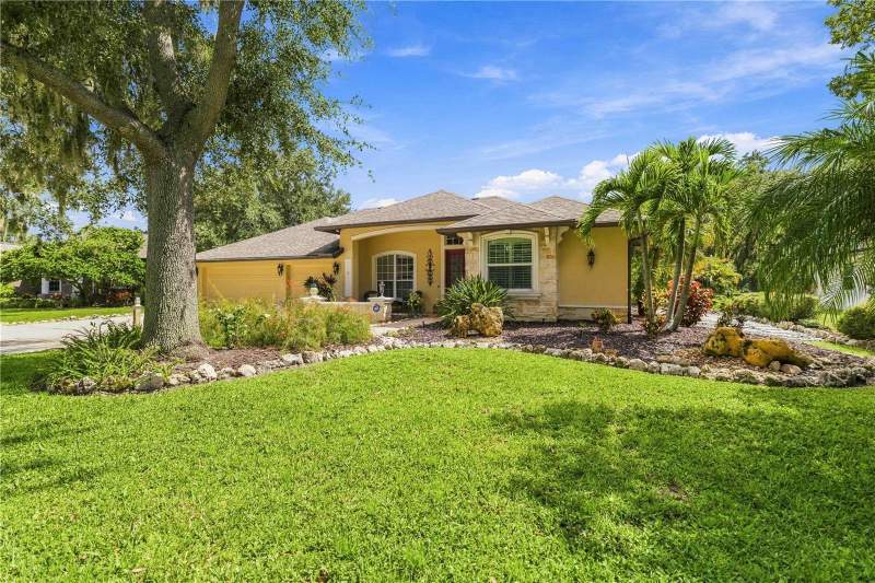 4 bedroom Single Family Residence at 127 Mill Run, Country Creek Ph I, Bradenton — photo 2