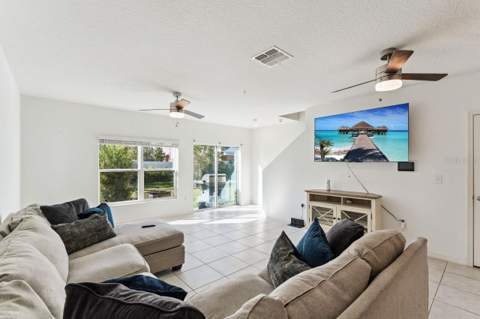 3753 Hampton Chase Lane, Sanford FL - photo 12 of 46