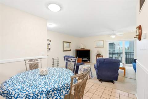 320 Medallion Boulevard #H, Madeira Beach FL - photo 9 of 38