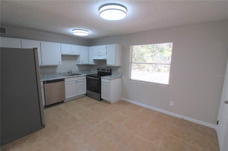 2 bedroom Single Family Residence at 5971 NW 11th Place, Ocala Rdg Un 13, Ocala — photo 5