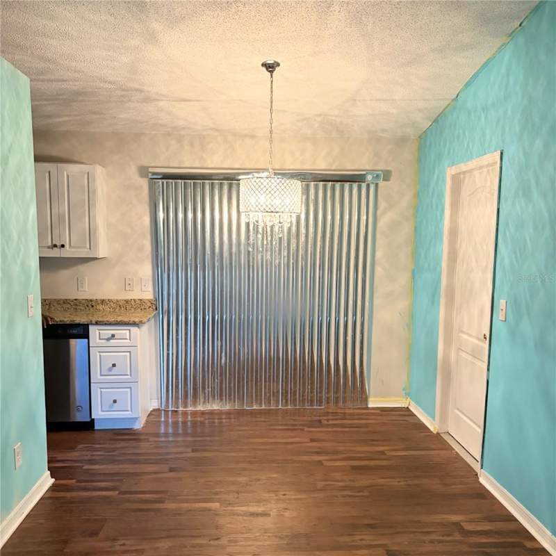 3 bedroom Single Family Residence at 2404 NE 32nd Place, Sun Ray Estate, Ocala — photo 3