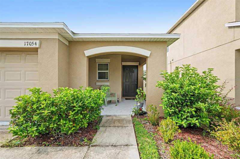 3 bedroom Single Family Residence at 17054 Yellow Pine Street, Vista Palms, Wimauma — photo 3