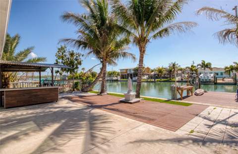 551 Crystal Drive, Madeira Beach FL - photo 15 of 46