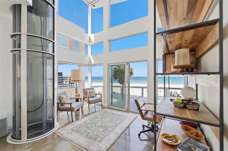 3 bedroom Single Family Residence at 8680 W Gulf Boulevard, Oconnells Rep, Treasure Island — photo 3