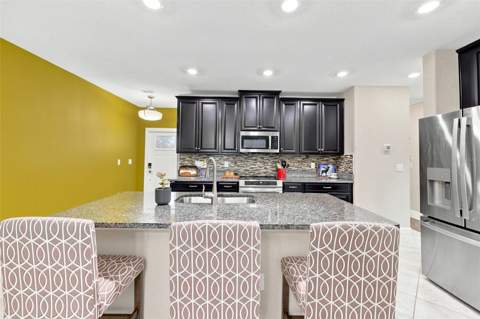 5305 Stoic Vale Drive, Wimauma FL - photo 11 of 68