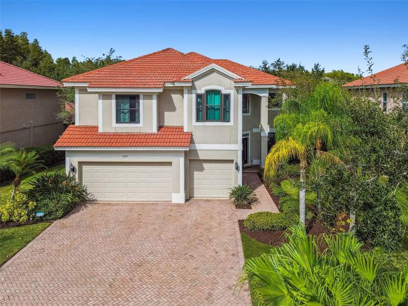 Carrollwood Crossing