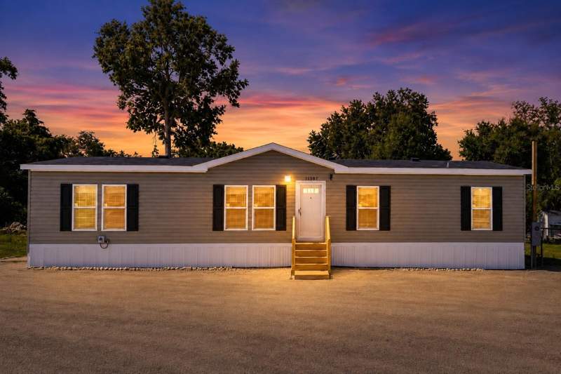 4 bedroom Manufactured Home at 11307 NW 19th Lane, Ocala Ests, Ocala — photo 3