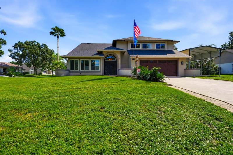 5 bedroom Single Family Residence at 2715 Mock Orange Court, Buckhorn Oaks Unit 2, Valrico — photo 3