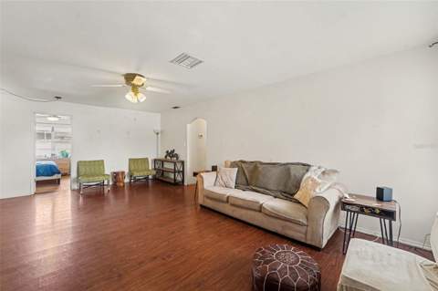 1215 Persimmon Drive, Holiday FL - photo 6 of 30