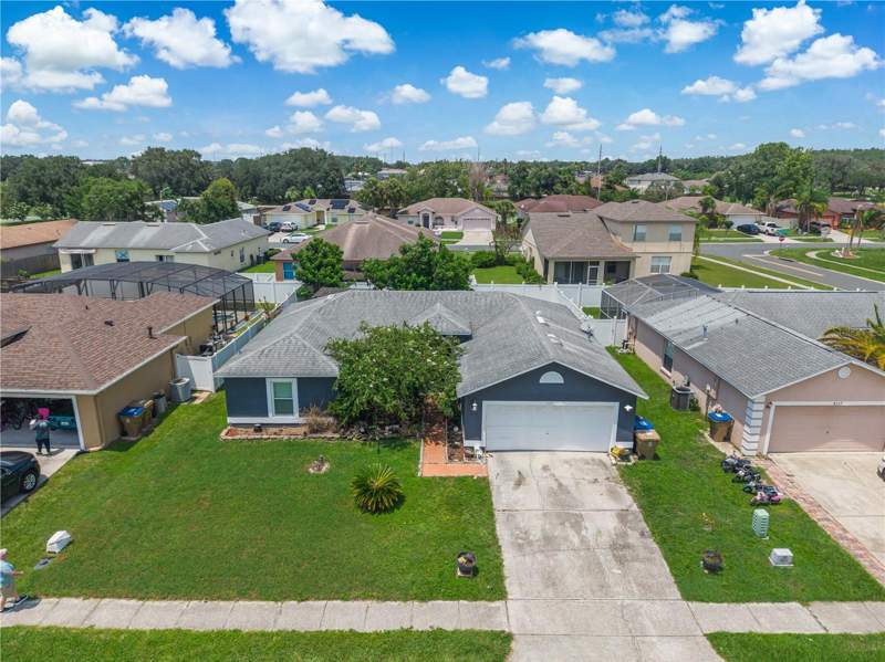 3 bedroom Single Family Residence at 5121 Heatherstone Court, Heatherstone At Crescent Lakes, Kissimmee — photo 3