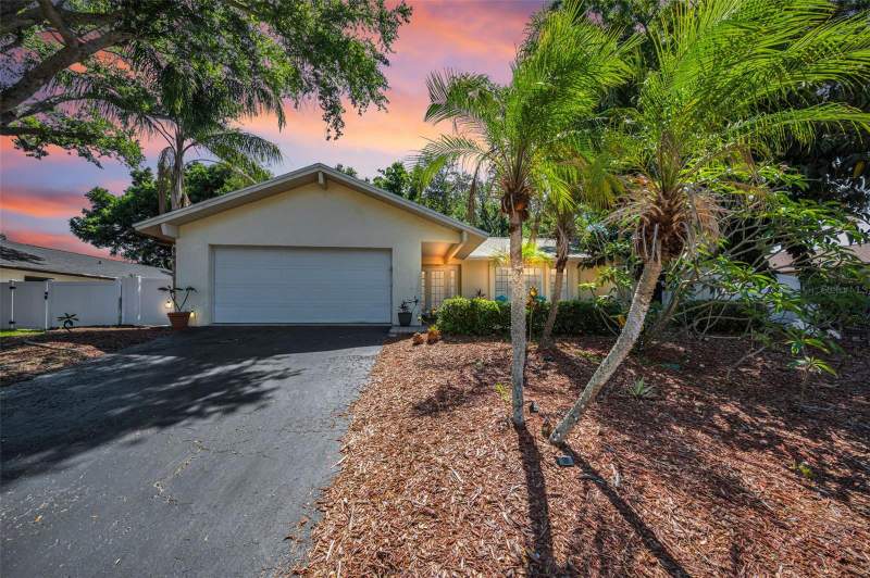 520 SANDY HOOK ROAD home for sale in Westlake Village
