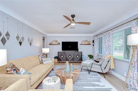 130 63rd Street, St Petersburg FL - photo 7 of 44