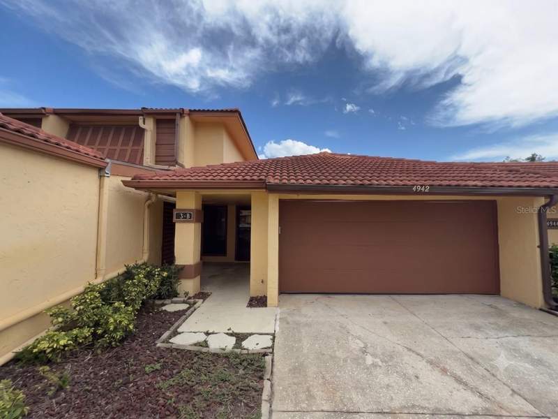 4942 SAMOA CIRCLE #5 home for sale in Island Club at Rosemont Condo