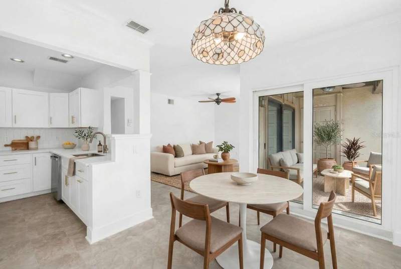 2 bedroom Condominium at 509 Plaza Seville Court #19, La Costa Brava Condo 1, Treasure Island — photo 4