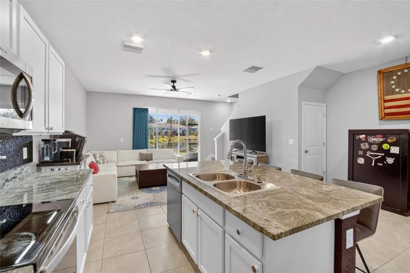 3 bedroom Townhouse at 5055 Captain Davis Drive, Southshore Bay, Wimauma — photo 5