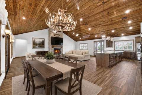 5496 Nantahala Lane, Lady Lake FL - photo 11 of 47