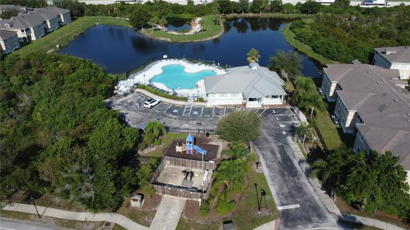 3 bedroom Condominium at 9523 Grovedale Circle #101, Villages Of Bloomingdale Condo, Riverview — photo 2