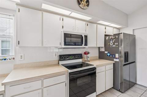 214 Linger Lane, Sun City Center FL - photo 17 of 58