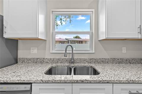 5013 Finders Court, Tampa FL - photo 17 of 47