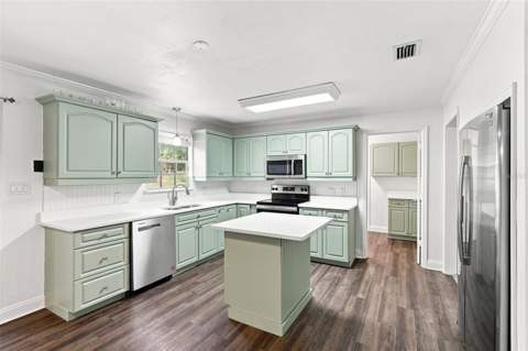 1095 S Ridgewood Avenue, Deland FL - photo 14 of 32