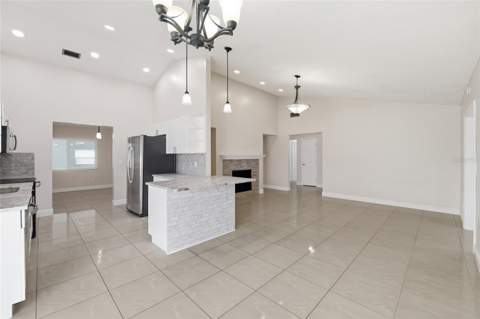 11807 Nicklaus Circle, Tampa FL - photo 10 of 51