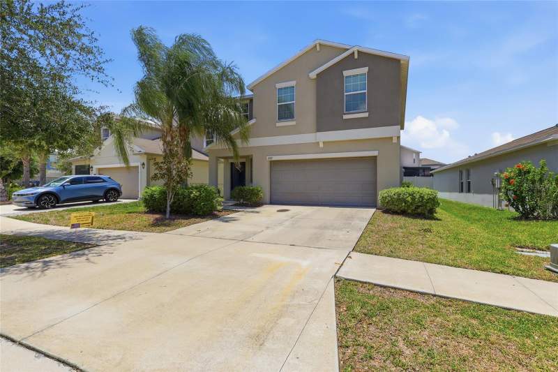 4 bedroom Single Family Residence at 17237 White Mangrove Drive, Sunshine Village Ph 3A &, Wimauma — photo 2