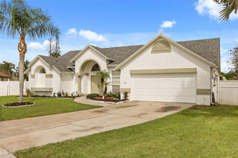 4 bedroom Single Family Residence at 12547 W Hope Drive, Southchase, Orlando — photo 2