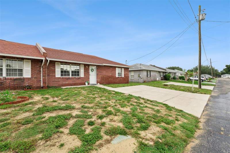 2 bedroom Single Family Residence at 1433 Thousand Roses Avenue, Thousand Roses, Lake Wales — photo 2