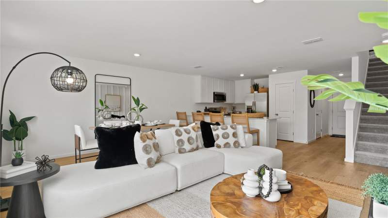 3 bedroom Townhouse at 1086 Twins Street, Grandview Th, Davenport — photo 5