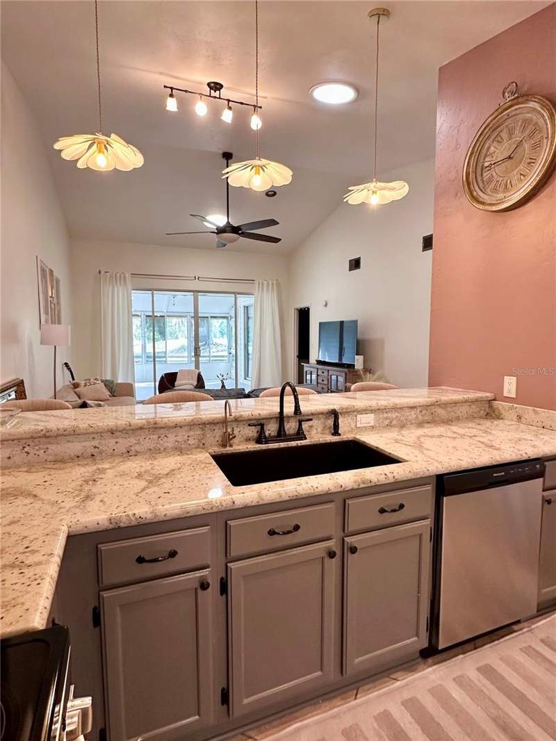 2 bedroom Villa at 824 NW 124th Drive, The Villas Of West End, Newberry — photo 5