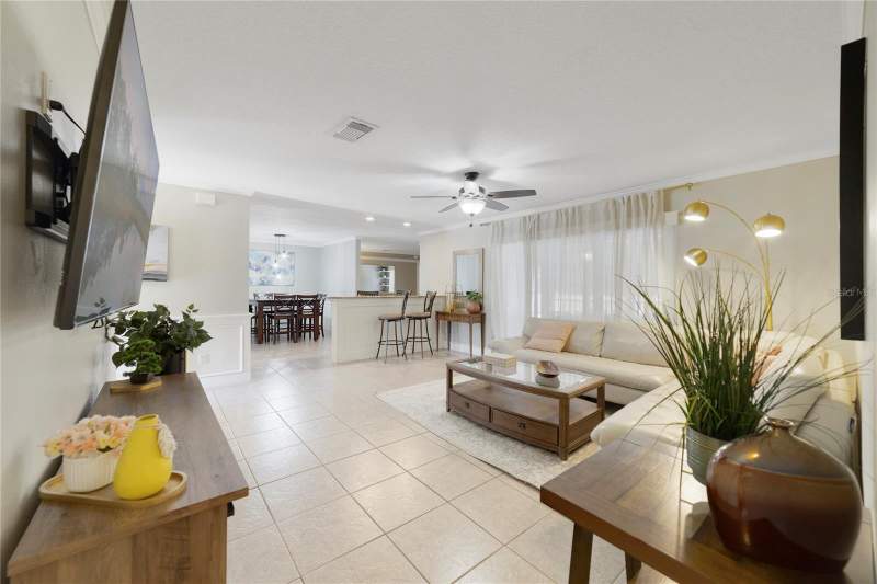 4 bedroom Single Family Residence at 12631 Indiana Woods Lane, Meadow Woods Village 04, Orlando — photo 5