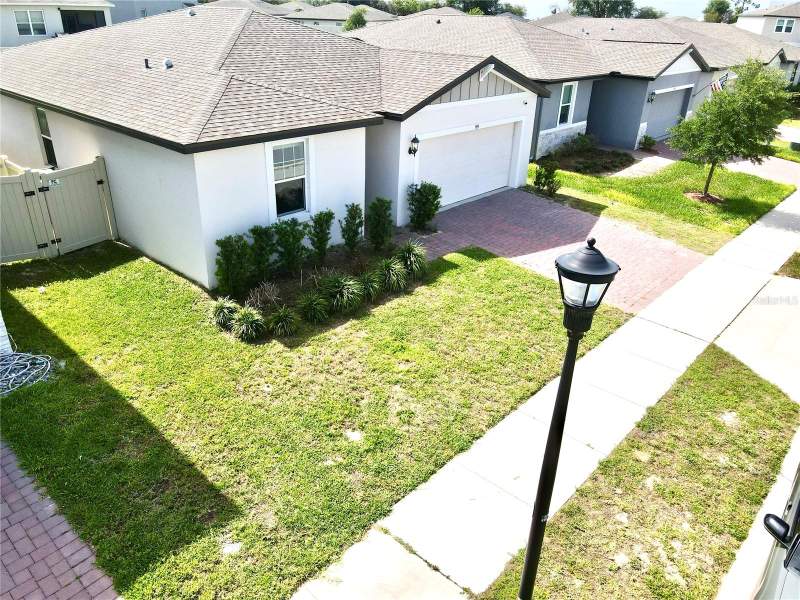 3 bedroom Single Family Residence at 909 Cambridge Drive, Lucerne Park Reserve, Winter Haven — photo 3